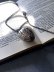 画像1: 銀の胡桃    スターリングシルバー　可愛らしいくるみの形   シンブルケース     ヴィクトリアン　ネックレス (1)