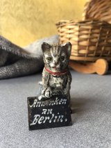  ジャーマンアンティーク  　“お店の看板猫さん ” 　４ｃｍ　ミニチュアフィギア