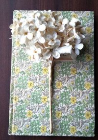 ヴィンテージの布花　コサージュ   ★ブーケ　ドール制作    　素材　造花