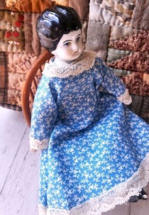 画像5: ブルードレスのチャイナヘッドドール　小さなサイズ　１４，５ｃｍ