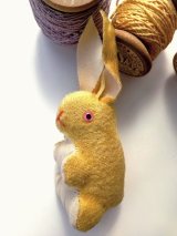 タンポポ色のうさぎさん　スモールサイズ　海を渡ったジャパンラビット　
