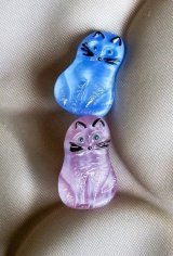ムーングロウガラス　蒼い猫　チェコボタン　ねこ
