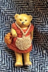 オリジナルニット　オールビスクのベア　買い物かご下げたお母さんくま　ヘルトヴィヒ　５cm