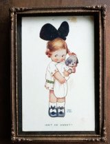 大きなリボンの女の子とわんこ　アトウェル　ポストカード　　