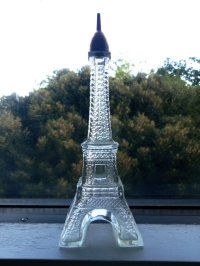 エッフェル塔のボトル　ガラス　香水瓶 　ヴィンテージ 