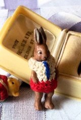 オールビスク　タイニーラビット  ４，５ｃｍ 　★ オリジナルニット   HERTWIG工房　   ヘルトヴィヒ