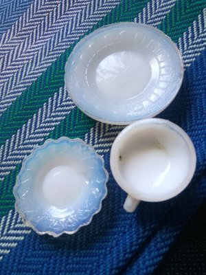 画像3: ミルクガラスのミニチュア　カップ、ソーサー＆ プレート