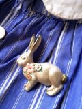  ほのぼのうさぎ　ヴィンテージのブローチ　バニー 