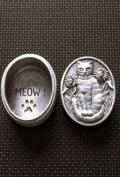 にゃんの小物入れ 　ネックレス　ピアス　ブローチ　ピューターボックス