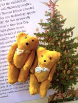 クリスマスが待ち遠しいハニーベア　７，５ｃｍ　はちみつ色のペア