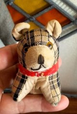 ピンクッション＆テープメジャー　チェックの子犬　ジャパンメイド