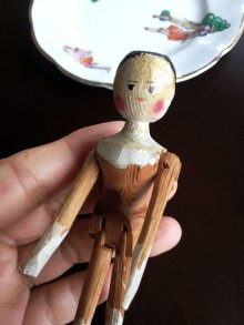 他の写真3: 小さなペグドール　オランダ人形　人形の家　アンティーク 　１１ｃｍ　ウッデンドール 