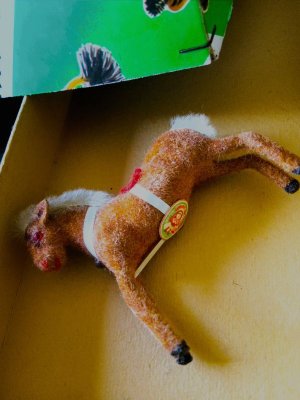 画像3: 栗毛の馬　サラブレッド　お猿さんのラベル　ワグナー社  Max Carl Toys
