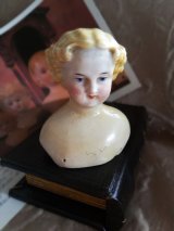 古い時代のチャイナヘッド　パーツ    ７ｃｍ 　ジャーマンアンティーク　　　