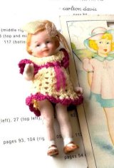 リボン結んだ女の子　オールビスクドール　６，８ｃｍ　ミニチュア