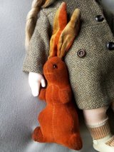 夕焼け色のうさぎ　海を渡ったジャパンラビット　１５，５ｃｍ　耳長立ち姿