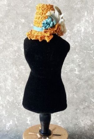 画像1: 麦色のフラワーハット　D　人形用    麦わら帽子  ミニチュアサイズ　