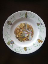 絵皿　ピーターラビット　グリーンライン　ウェッジウッド　英国