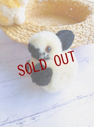 画像1: HAPPY PRICE！　シュタイフのパンダうさぎ　４ｃｍ　毛糸玉　WOOL　ポンポンラビット