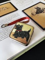 ブラッキーのテープメジャー　テリア刺繍　ヴィンテージ　