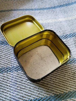 画像3: ソーイングキット　シンガーミシン　小さな缶　裁縫