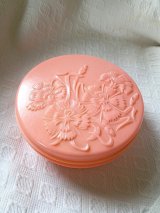 花模様のケース　ベークライト　ベビーピンク