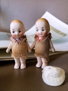 他の写真1: アンティークドール　オールビスク　２体ペア　５，７ｃｍ　HERTWIG　　　