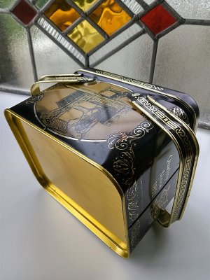 画像5: シンガーミシン　ヴィンテージのスチール缶　ハンドルつき　裁縫コレクション　収納　