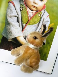 シュタイフラビット　SONNY　ジョイントヘッド　おすわりうさぎ　８ｃｍ