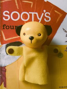 他の写真1: スーティーのフィンガーパペット　SOOTY, 　SWEEP, 　SCAMPI ＆ SOO　from  LONDON　