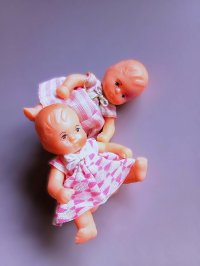 ミニチュア　ラバーベビー　２体セット　ドールハウス　ARI　アリ ドール　