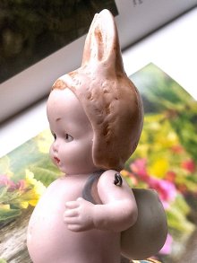 他の写真1: うさぎ耳の子ども　アンティークのオールビスクドール