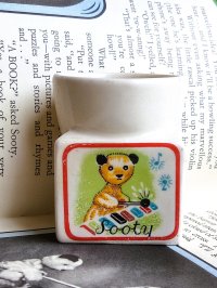 スーティーのエッグカップ 　SOOTY　ベア　from LONDON 