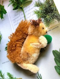 ふさふさしっぽのリス　シュコー　ノアの箱舟　ドイツのミニチュア　
