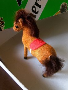 他の写真2: かわいい栗毛の馬　ワグナー社 　Wagner  Kunstlerschutz 