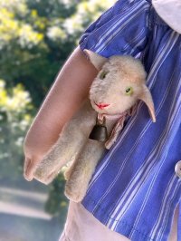 緑の目をした子羊　LAMBY　シュタイフ　１０ｃｍ