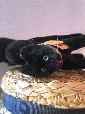 画像2: 目が点になってるベルベットの黒猫　トムキャット 　最小サイズ　シュタイフ　