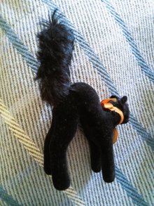 他の写真3: 目が点のベルベットの黒猫　トムキャット 　最小サイズ　シュタイフ　
