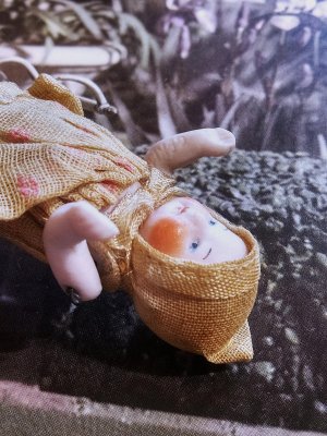 画像4: ボンネットベビー　アンティークドール　HERTWIG　オールビスク　