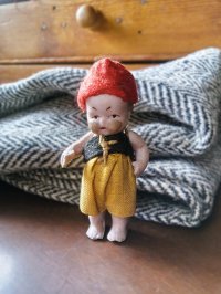 ビスクの小さい坊や　ミニチュアドール　HERTWIG　 　