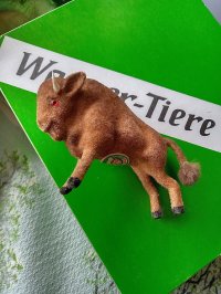 サバンナの動物　ヌー　バッファロー　WAGNER　ワグナー　ハンドメイドアニマル