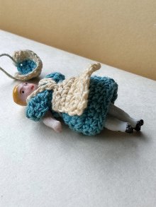 他の写真3: ニットドレスのミニチュアドール　３，９ｃｍ　HERTWIG　人形の家　オールビスク　　