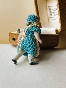 他の写真2: ニットドレスのミニチュアドール　３，９ｃｍ　HERTWIG　人形の家　オールビスク　　