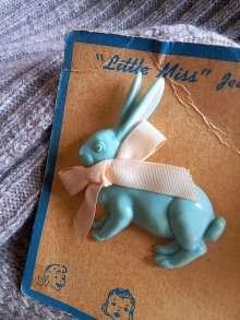 他の写真2:  ブルーラビット　台紙付き　青いうさぎ　ヴィンテージブローチ　