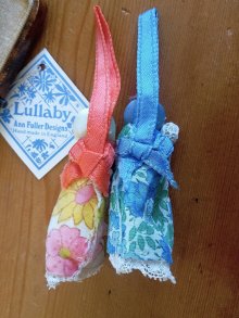 他の写真3: ドールオーナメント　ベビーといっしょ　アンフラー　２点セット　リバティーオブロンドン　