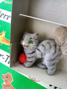 他の写真2: 小さなしま猫さん　 WAGNER 　旧西ドイツ　ヴィンテージ　KUNSTLERSCHTZ