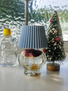 他の写真2: スタンドと仔犬のボトル　２点セット　ヴィンテージの小さい瓶　from LONDON