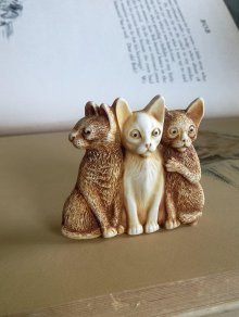 他の写真2: ３びきのねこ　ブローチ　きれいなアイボリーの風合い