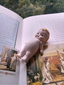 他の写真3: ブロンドの巻き毛が可愛いビスクベビーさん　６，８ｃｍ　HERTWIG　ドール　ジャーマンアンティーク