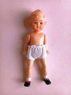 画像1: ドイツのプラスティックドール　Lissi doll　リジードール　巻き毛の女の子　A